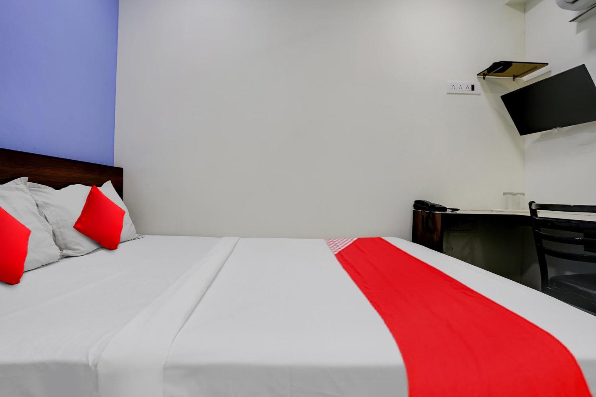 Hotel O Ashwi Navi Mumbai Exteriör bild