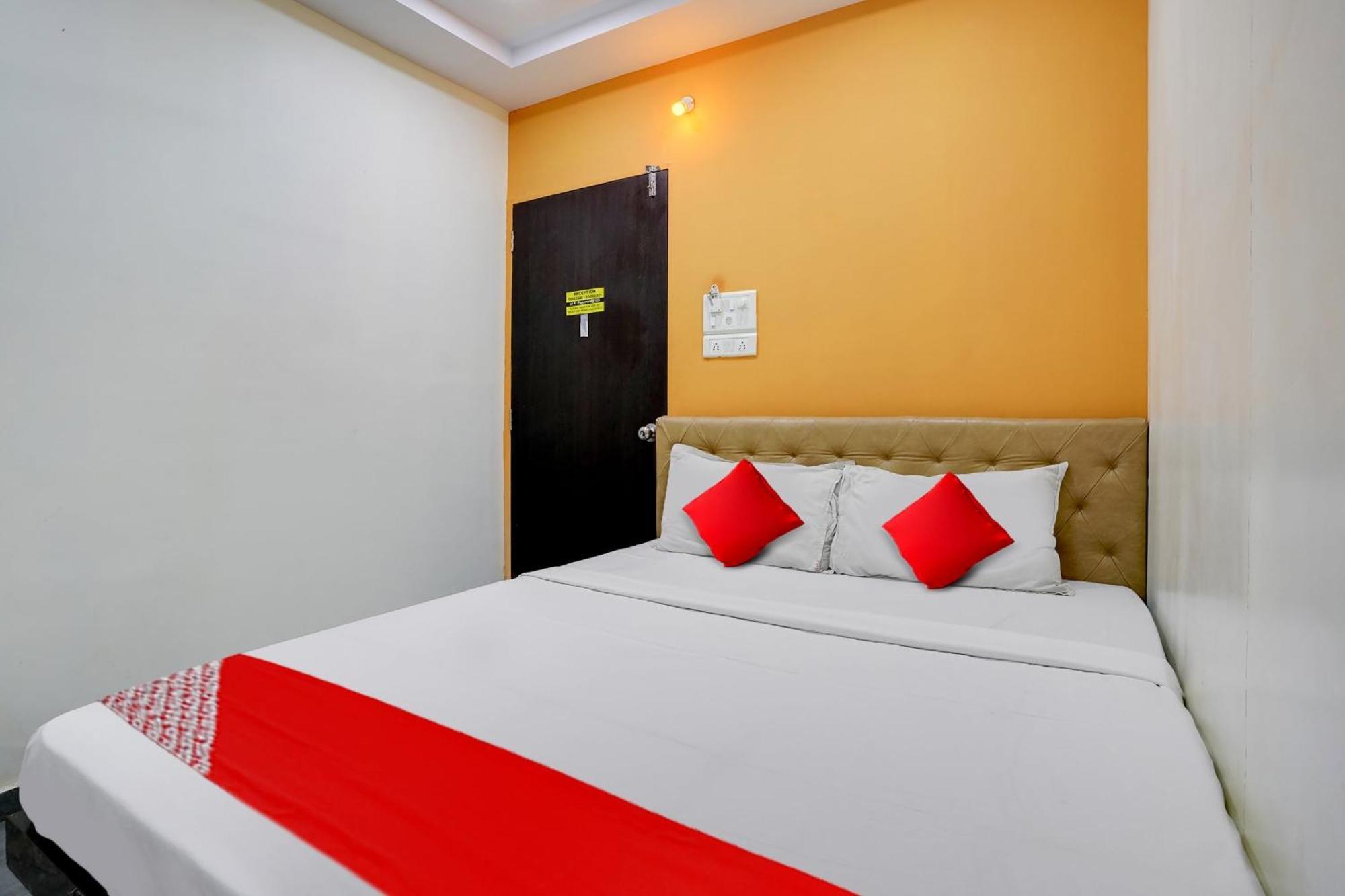 Hotel O Ashwi Navi Mumbai Exteriör bild