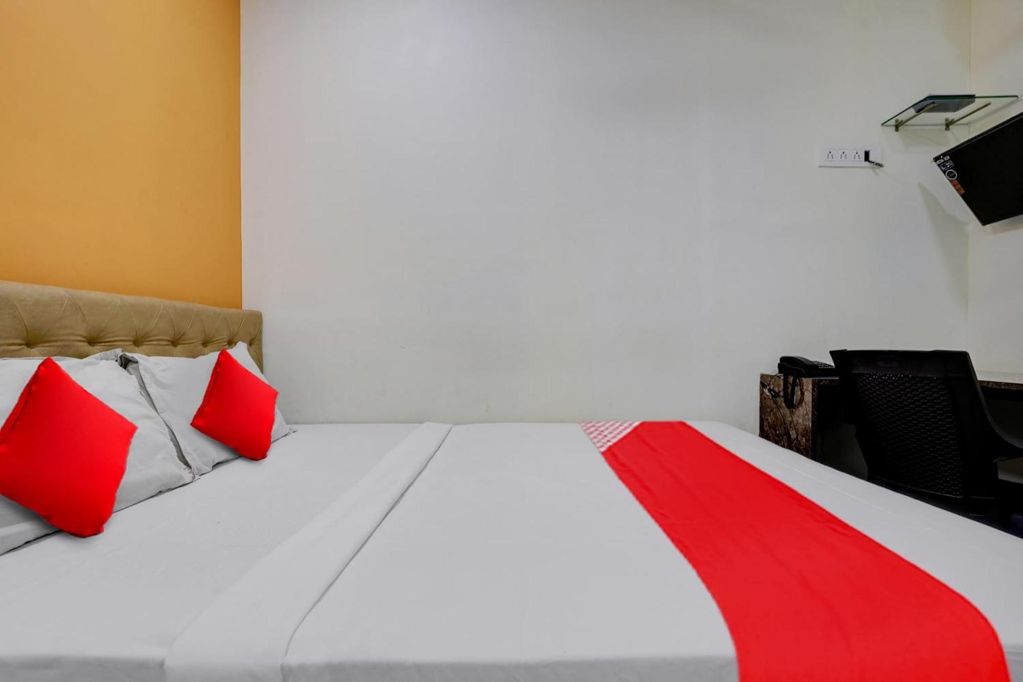 Hotel O Ashwi Navi Mumbai Exteriör bild